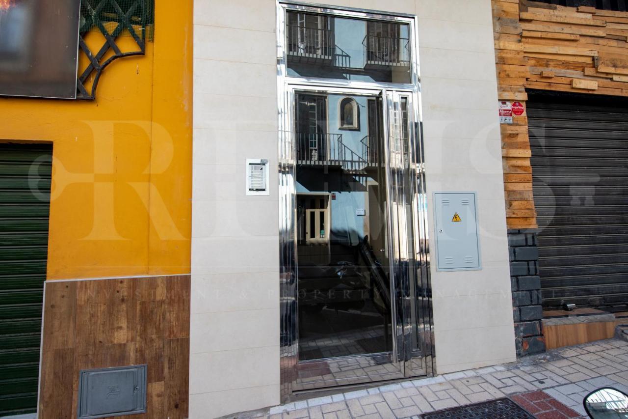 Апартаменты Modern Gem In Heart Of Malaga, Near Sights Rems Экстерьер фото
